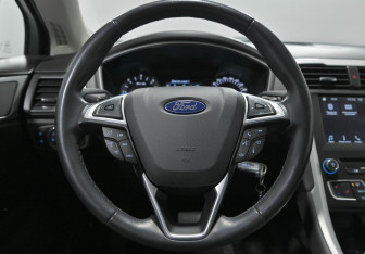 Подержанный автомобиль Ford Mondeo Wagon 2018 года (6 фото)