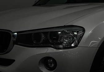 Подержанный автомобиль BMW X4 2017 года (8 фото)