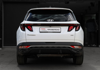 Подержанный автомобиль Hyundai Tucson 2021 года (5 фото)
