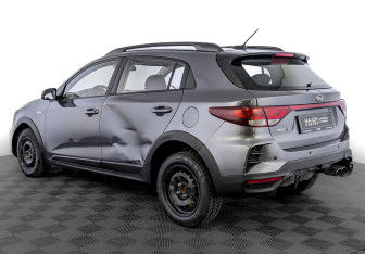 Подержанный автомобиль Kia Rio Hatchback 2021 года (7 фото)
