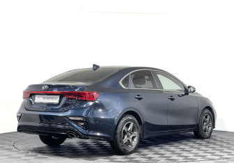 Подержанный автомобиль Kia K3 Sedan 2020 года (5 фото)