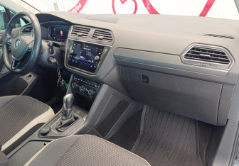 Подержанный автомобиль Volkswagen Tiguan 2019 года (7 фото)