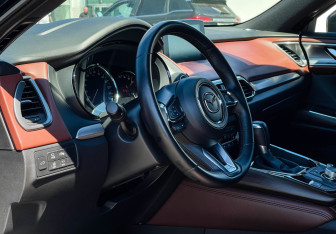 Подержанный автомобиль Mazda CX-9 2019 года (13 фото)