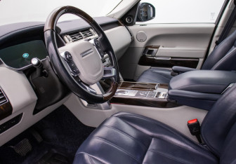 Подержанный автомобиль Land Rover Range Rover 2016 года (10 фото)