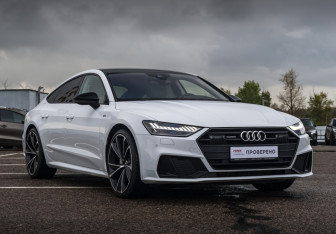 Подержанный автомобиль Audi A7 2021 года (5 фото)