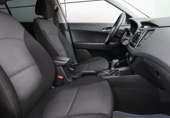 Подержанный автомобиль Hyundai Creta 2016 года (11 фото)