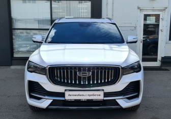 Подержанный автомобиль Geely Monjaro 2024 года (2 фото)