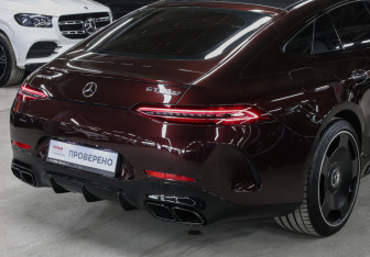 Подержанный автомобиль Mercedes-Benz AMG GT Liftback 2022 года (17 фото)