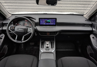 Подержанный автомобиль Haval Jolion 2023 года (14 фото)
