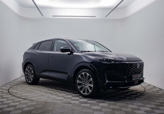 Подержанный автомобиль Changan UNI-K 2024 года (3 фото)
