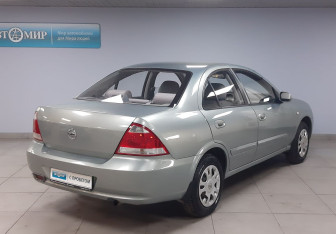 Подержанный автомобиль Nissan Almera Classic 2007 года (5 фото)