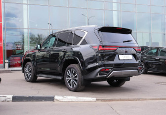 Новый Lexus LX 2024 (11 фото)