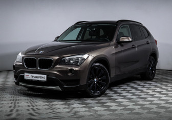 Подержанный автомобиль BMW X1 2012 года (1 фото)