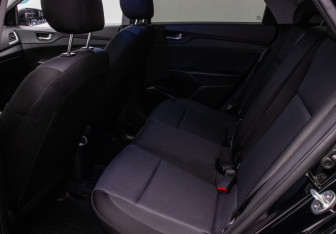 Подержанный автомобиль Hyundai Solaris Sedan 2017 года (11 фото)
