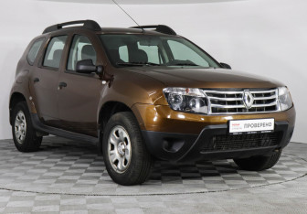 Подержанный автомобиль Renault Duster 2014 года (2 фото)