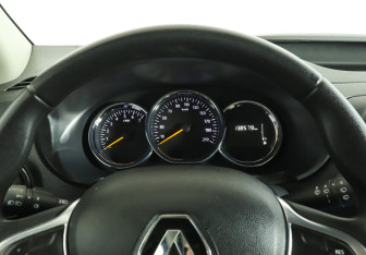 Подержанный автомобиль Renault Dokker 2019 года (11 фото)