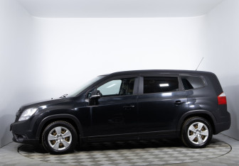 Подержанный автомобиль Chevrolet Orlando 2014 года (8 фото)
