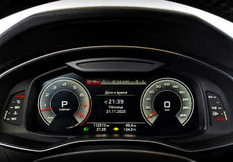 Подержанный автомобиль Audi A6 Sedan 2018 года (13 фото)