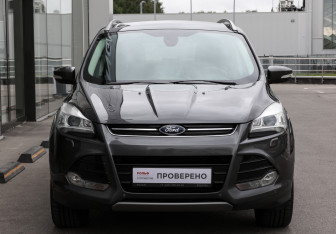 Подержанный автомобиль Ford Kuga 2016 года (2 фото)