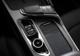 Подержанный автомобиль Changan UNI-T 2023 года (19 фото)