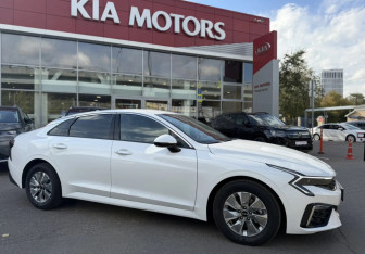 Новый Kia K5 2026 (4 фото)