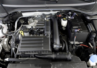 Подержанный автомобиль Volkswagen Passat Sedan 2020 года (9 фото)