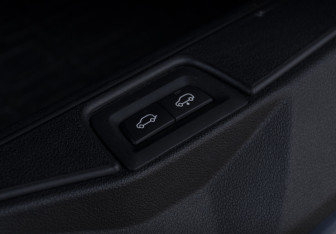Подержанный автомобиль BMW X7 2019 года (30 фото)