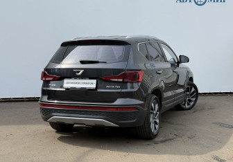 Подержанный автомобиль Jetta VS5 2023 года (5 фото)