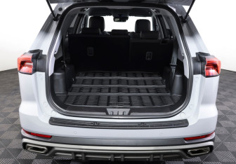 Подержанный автомобиль Chery Tiggo 8 Pro Max 2024 года (10 фото)