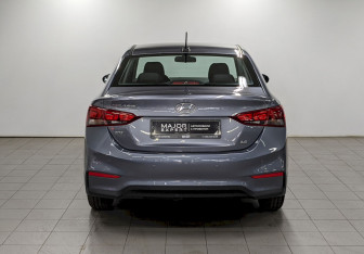 Подержанный автомобиль Hyundai Solaris Sedan 2019 года (6 фото)