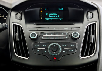 Подержанный автомобиль Ford Focus Hatchback 2018 года (14 фото)