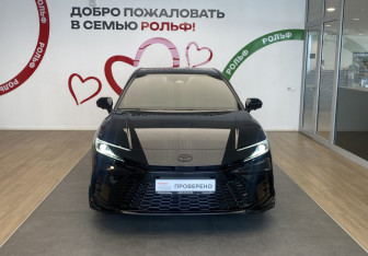 Подержанный автомобиль Toyota Camry Sedan 2024 года (2 фото)