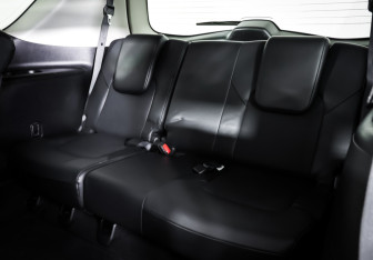 Подержанный автомобиль Infiniti QX80 2019 года (13 фото)