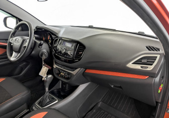 Подержанный автомобиль LADA (ВАЗ) Vesta Wagon 2021 года (11 фото)