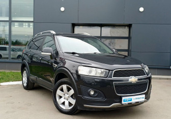 Подержанный автомобиль Chevrolet Captiva 2014 года (3 фото)