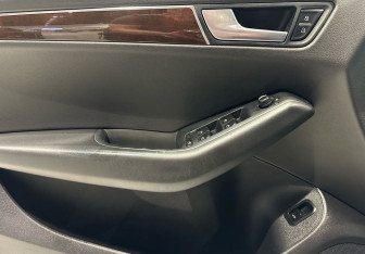 Подержанный автомобиль Audi Q5 2011 года (13 фото)