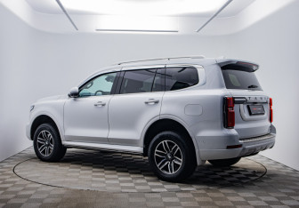 Подержанный автомобиль Tank 500 2023 года (7 фото)