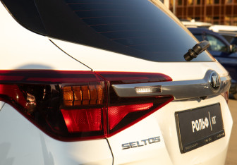 Подержанный автомобиль Kia Seltos 2021 года (22 фото)