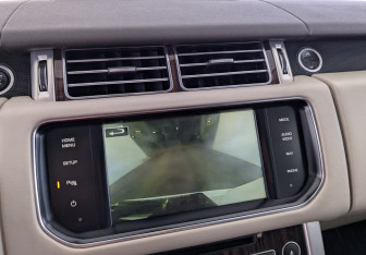 Подержанный автомобиль Land Rover Range Rover 2015 года (15 фото)