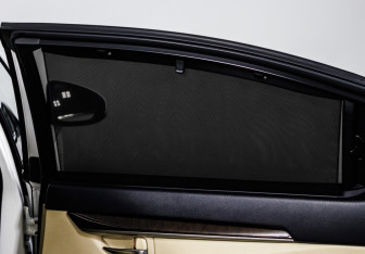 Подержанный автомобиль Lexus ES 2015 года (17 фото)