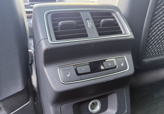 Подержанный автомобиль Audi Q5 2018 года (12 фото)