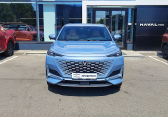 Подержанный автомобиль Changan UNI-K 2022 года (2 фото)