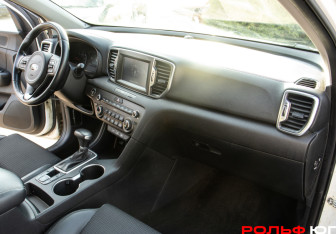Подержанный автомобиль Kia Sportage 2016 года (7 фото)