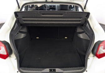 Подержанный автомобиль LADA (ВАЗ) Granta Liftback 2023 года (10 фото)