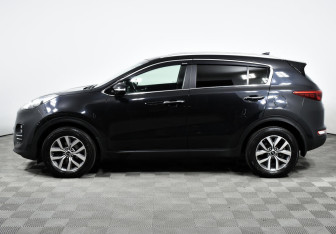 Подержанный автомобиль Kia Sportage 2016 года (3 фото)