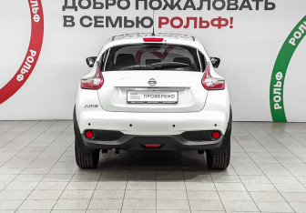 Подержанный автомобиль Nissan Juke 2018 года (5 фото)