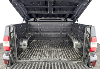 Подержанный автомобиль УАЗ Pickup 2024 года (10 фото)