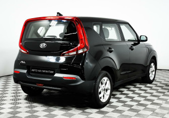 Подержанный автомобиль Kia Soul 2021 года (5 фото)