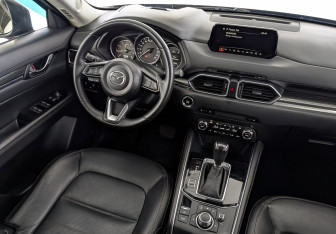Подержанный автомобиль Mazda CX-5 2017 года (30 фото)