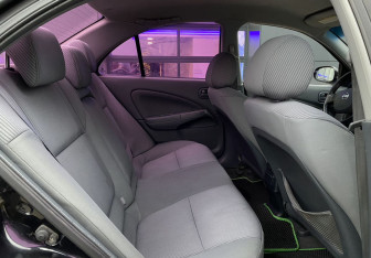 Подержанный автомобиль Nissan Almera Classic 2006 года (19 фото)